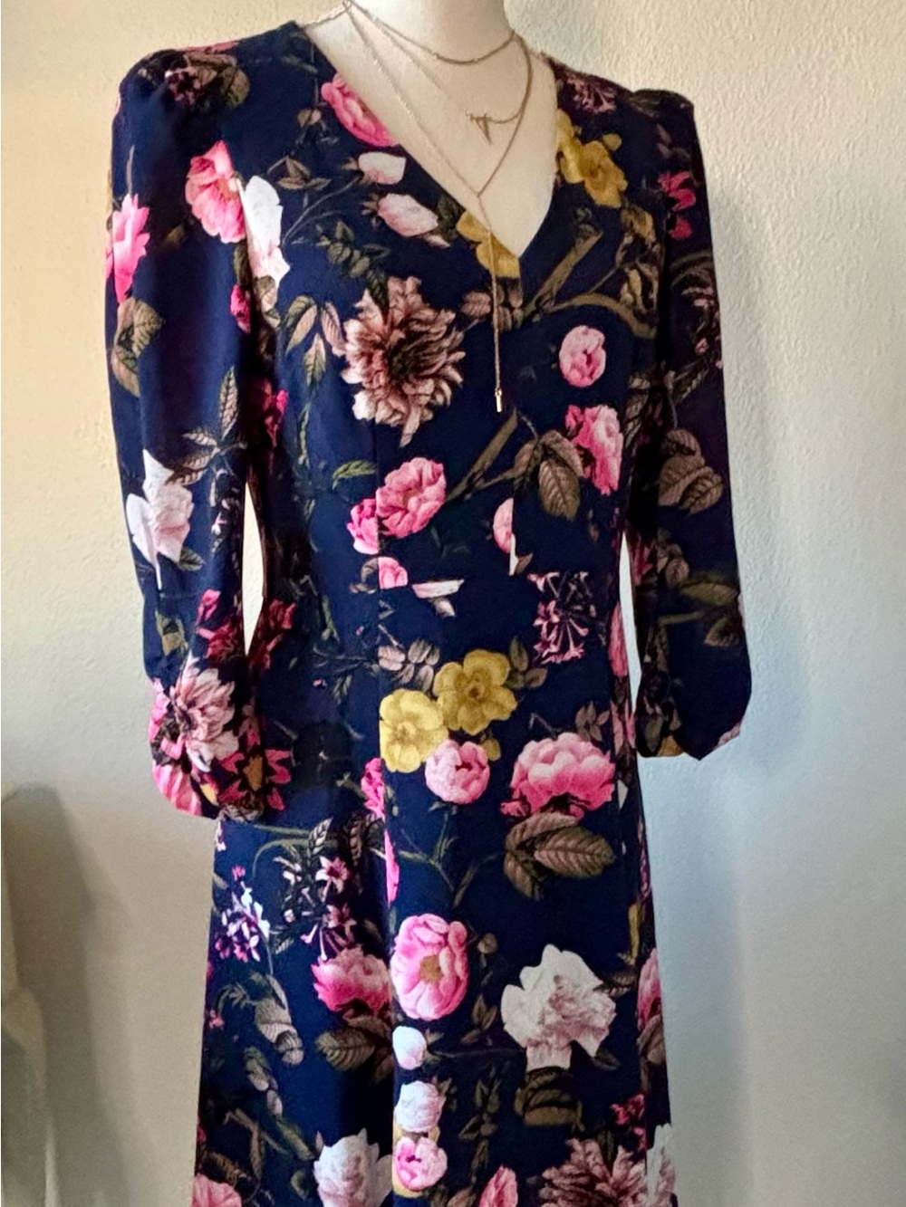 Floral V-Neck Midi Dress in Navy with Pink & Yellow Floral Print NWOT sz 6